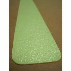 American Permalight 3M™ Safety Walk™ Anti-Skid Strips, 2"W x 31"L, All Photoluminescent