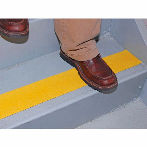 3M™ Safety-Walk™ Slip-Resistant General Purpose Tapes/Treads 630-B, YEL, 4 in x 60 ft 2 3M™ Safety-Walk™ Slip-Resistant General Purpose Tapes/Treads 630-B, YEL, 4 in x 60 ft - Image 2